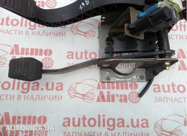 Кронштейн педалей, педальний вузол 2S612450AR FORD