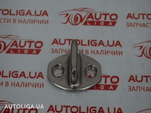 Петля-зачіп (відповідна частина) замка двері задньої 3C0837033B VAG