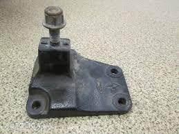 Подушка (опора) двигуна, ліва 4S617M125BB FORD