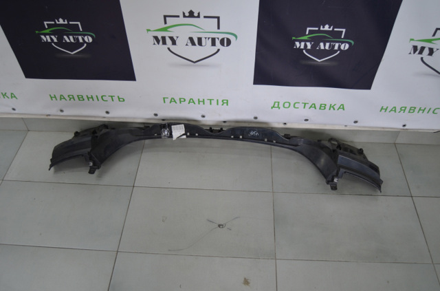 Направляюча заднього бампера 51127906292 BMW