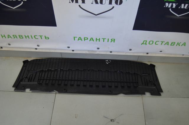Спойлер переднього бампера 8K0807611B VAG