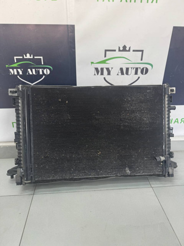 Дифузор вентилятора 8W0121207A VAG