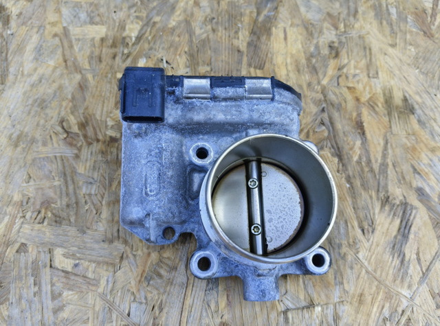 Дросільна заслінка в зборі DS7Z9E926C FORD