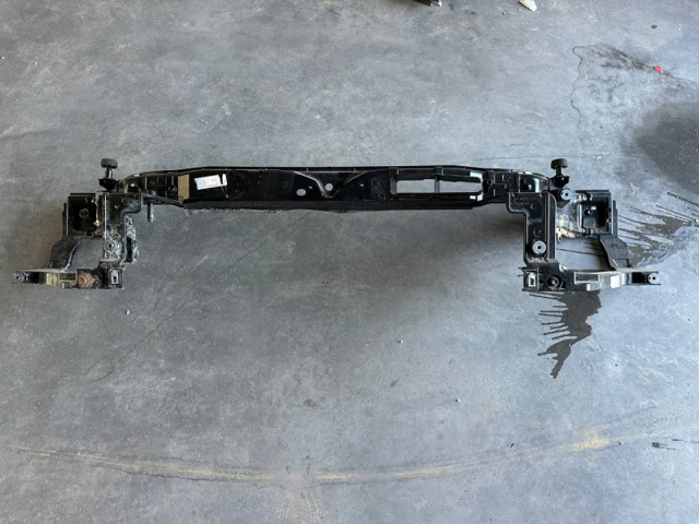 Панель передня GD9Z16138A FORD