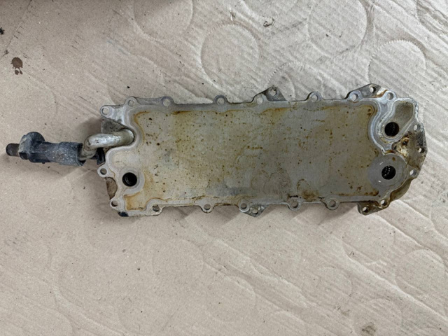Масляний радіатор охолодження рідини АКПП LR010754 LAND ROVER
