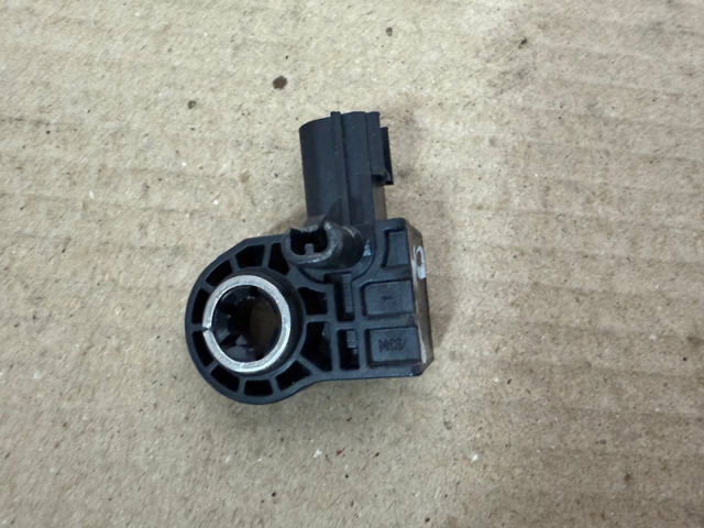 Датчик подушки безпеки LR085161 LAND ROVER
