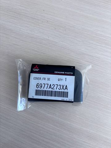 Заглушка кріплення переднього сидіння 6977A273XA CHRYSLER