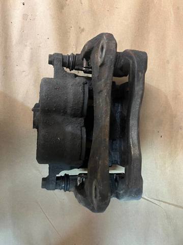 Супорт тормзной 4775048110 TOYOTA