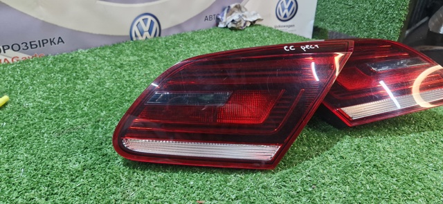 Фара задня права внутрішня 3C8945308R VAG
