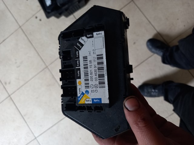 Блок управління комфорту 2208211558 MERCEDES