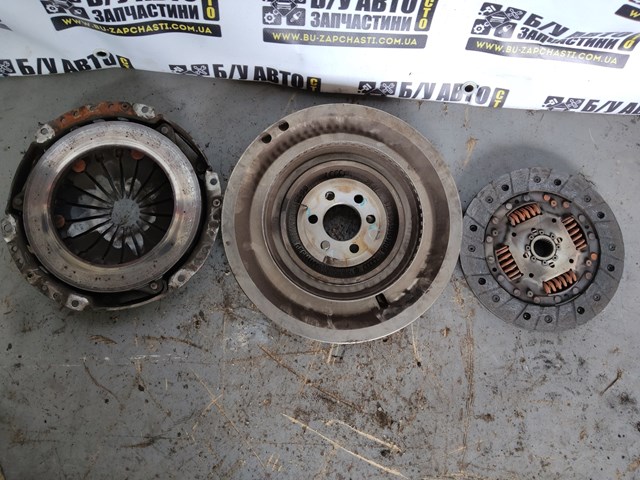 Натискний диск зчеплення Шкода Фабія PRAKTIK