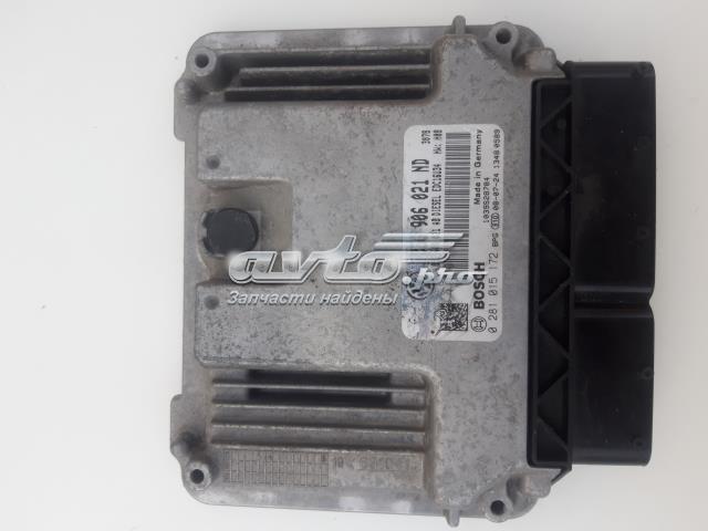 Блок електронного управління 03G906021ND VAG