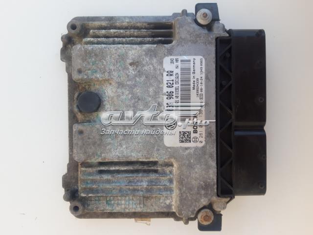 Блок двигуна 03G906021RQ VAG