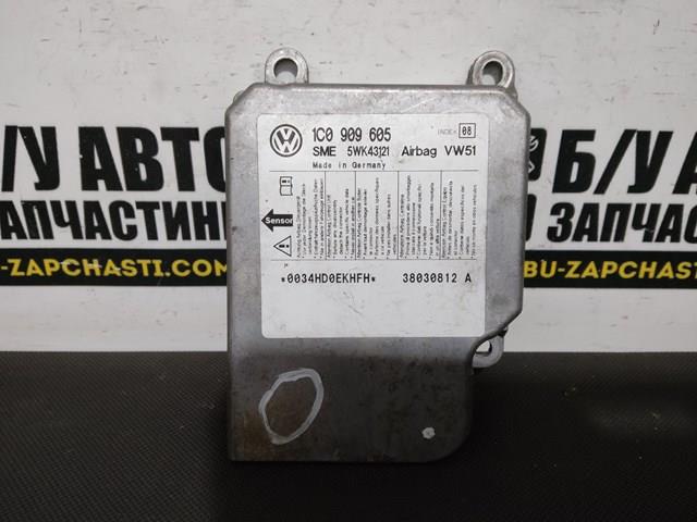 Блок управління airbag 1C0909605 VAG