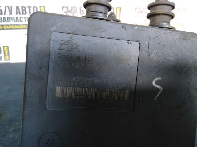 Блок керування АБС (ABS) 1K0907379AA VAG