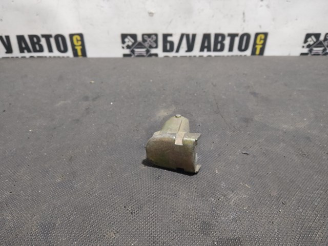Кришка ручки зовнішніх дверей задніх лівих 1K4839167 VAG