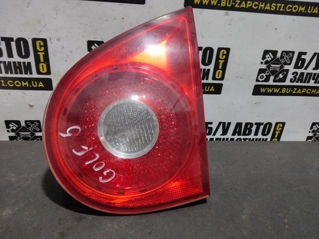 Фара задня права внутрішня 1K6945108C VAG