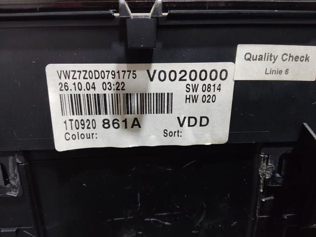 Щиток приладів (комбінація) 1T0920861 VAG