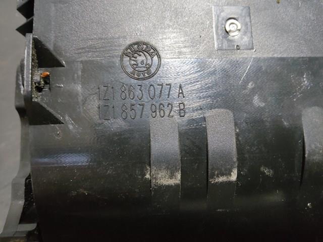 Попільничка центральної консолі 1Z1863077A VAG