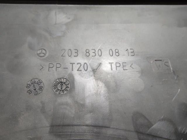 Водостік лобового скла, жабо 2038300813 MERCEDES
