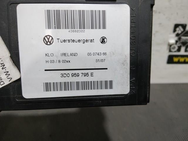 Привід ліфта задній 3D0959795E VAG