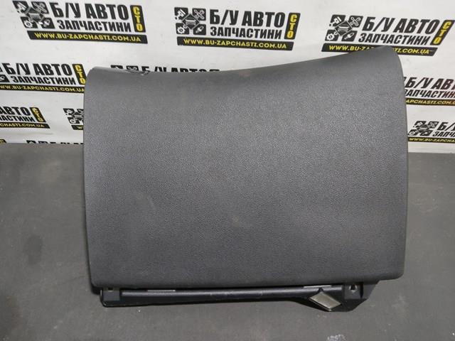 Ящик для рукавичок (бардачок) 3T1857097C VAG