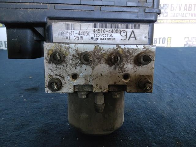Блок управління АБС (ABS) 4451044050 TOYOTA
