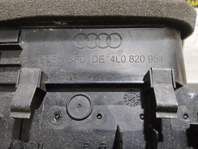 Решітка повітропровода 4L0820951 VAG