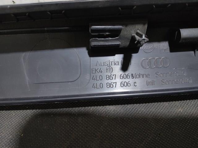 Пластик п'ятих дверей 4L0867606 VAG