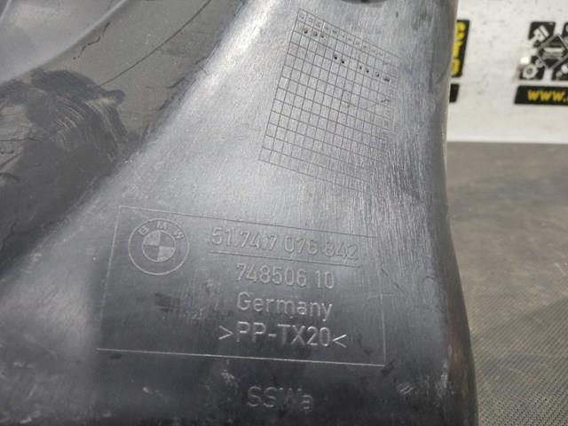 Повітропровід гальмівного диска, правий 51747076842 BMW