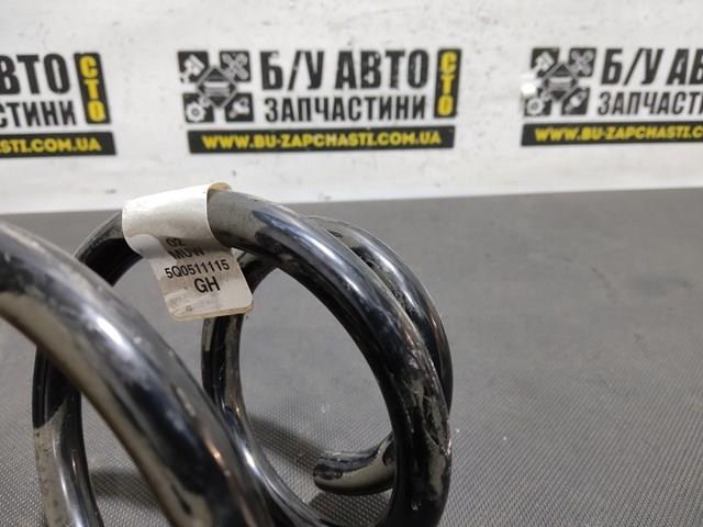 Пружина підвіски задня 5Q0511115GH VAG