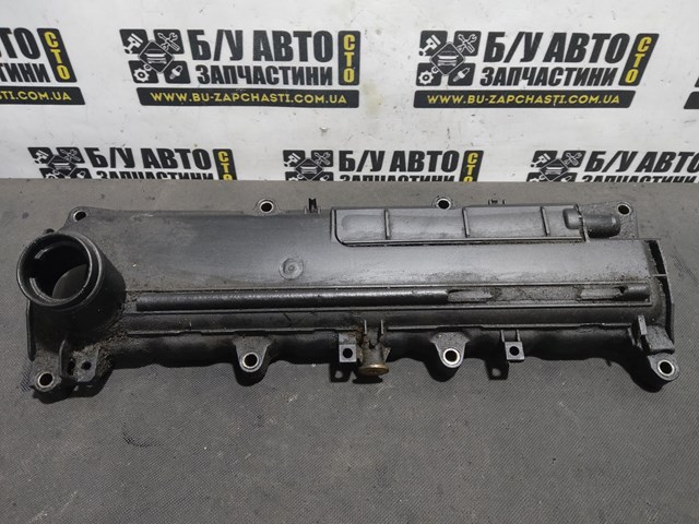 Кришка клапанна 8200379908 RENAULT