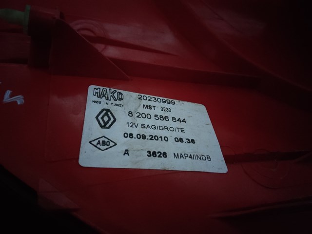 Задній правий стоп 8200586844 RENAULT