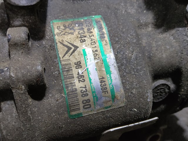 Компресор системи кондиціювання 9646273880 PEUGEOT