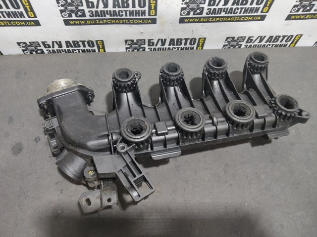 Колектор впускний, лівий 9653808680 FIAT