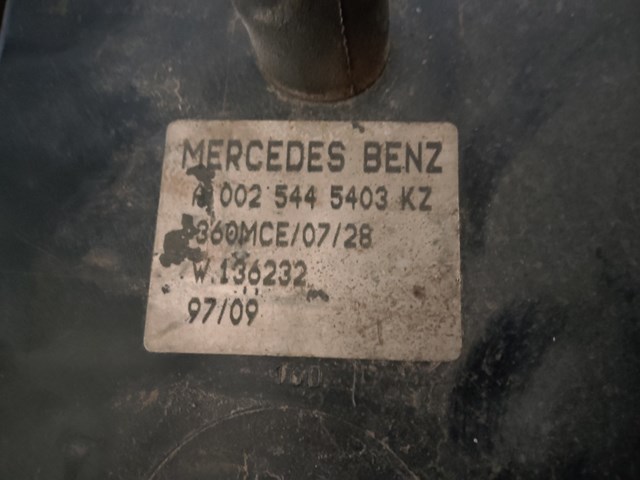 Задні ліхтарі A0025445403 MERCEDES