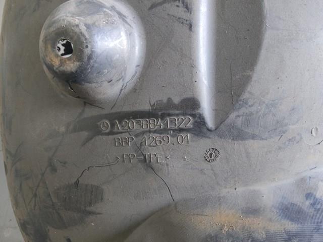Підкрилок переднього крила, лівий передній A2038841322 MERCEDES