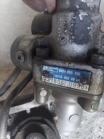 Рейковий рульовий механізм A2104602884 MERCEDES