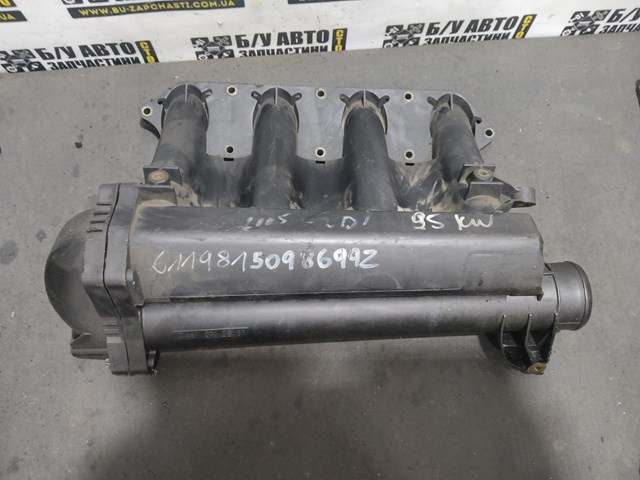 Колектор впускний A6110902637 MERCEDES