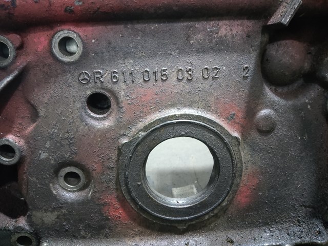 Кришка двигуна передня R6110150302 MERCEDES