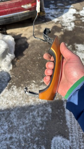 Ручка передніх дверей, зовнішня 13531200 GM