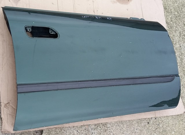 Пасажирські передні двері 60009AE020 SUBARU