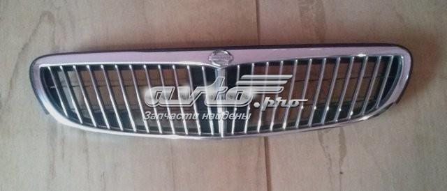 Решітка радіатора 623103Y100 NISSAN
