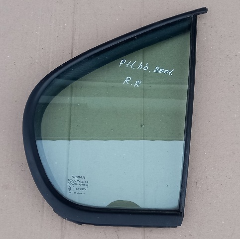 Скло-кватирка двері, задньої, правої 822622F000 NISSAN