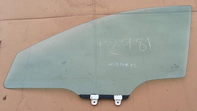 Скло водійських дверей BJS759510 MAZDA