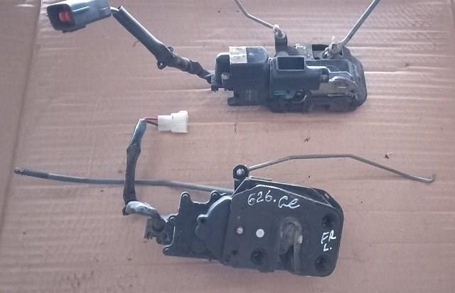 Замок водійських дверей GA7C59310B MAZDA