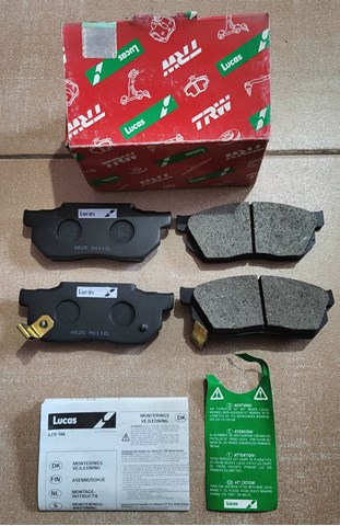 Передні гальмівні колодки GDB325 TRW