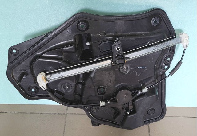 Механізм склопідйомника двері задньої, правої GHP972590A MAZDA