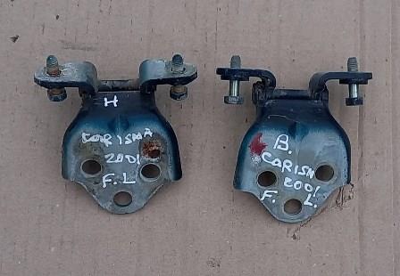 Завіса дверей передніх правих MB927775 MITSUBISHI