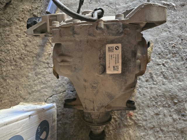 Задній редуктор 33108686659 BMW